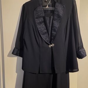 Dana Kay Black & Charcoal Women's Skirt Set